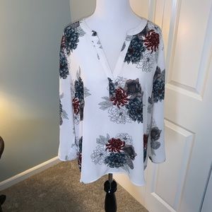 danielrainn Floral Blouse